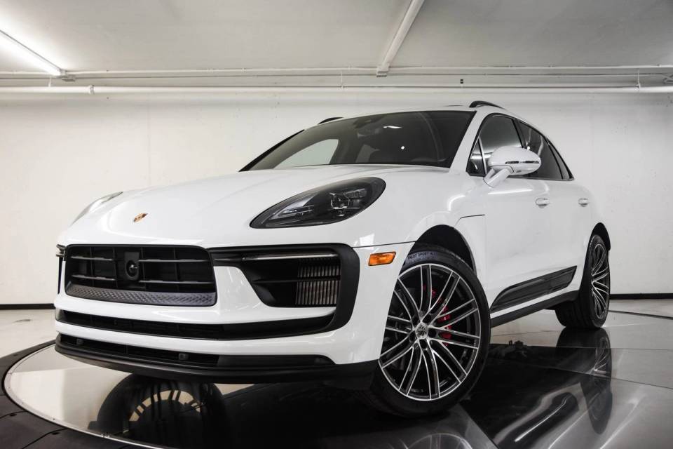 2026 Porsche Macan S