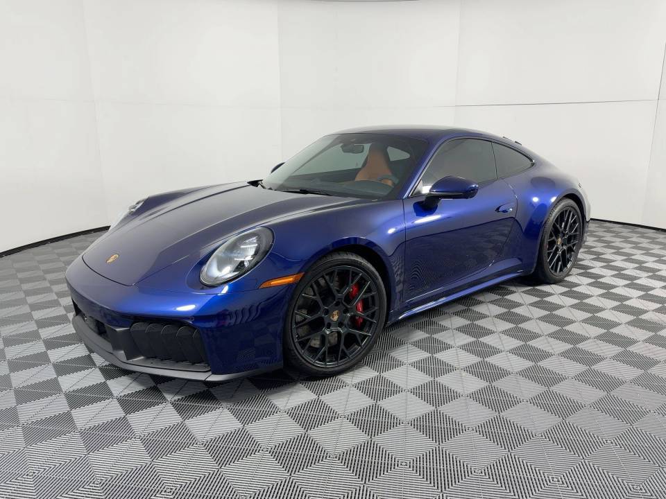 2026 Porsche 911 GTS