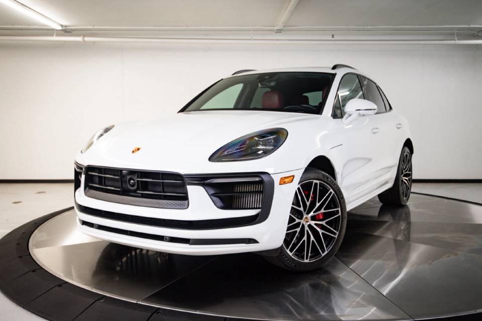 2023 Porsche Macan