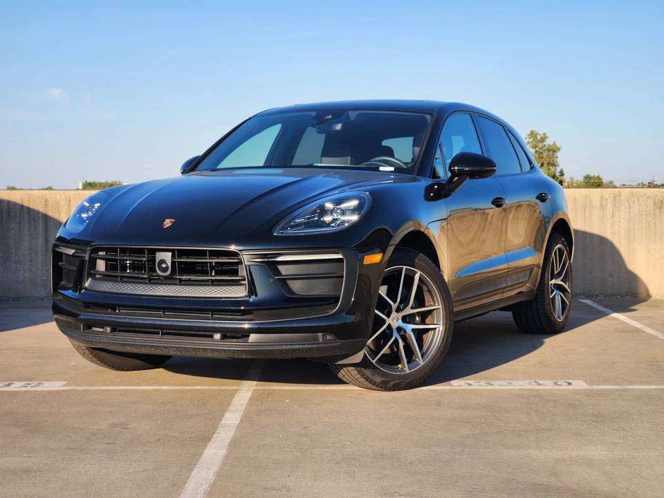 2026 Porsche Macan