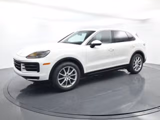 2024 Porsche Cayenne -'s photo
