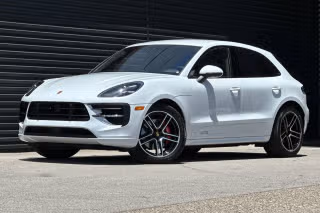 2021 Porsche Macan GTS's photo