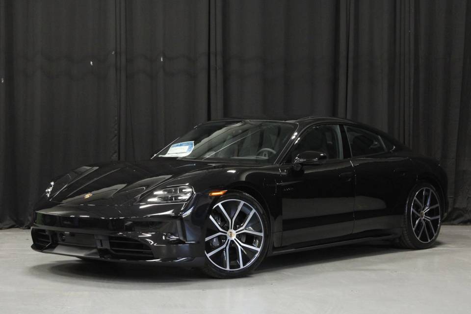 2026 Taycan 4 Black Edition listing photo