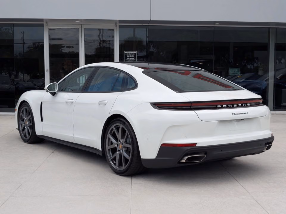 2025 Porsche Panamera Base - Photo 19