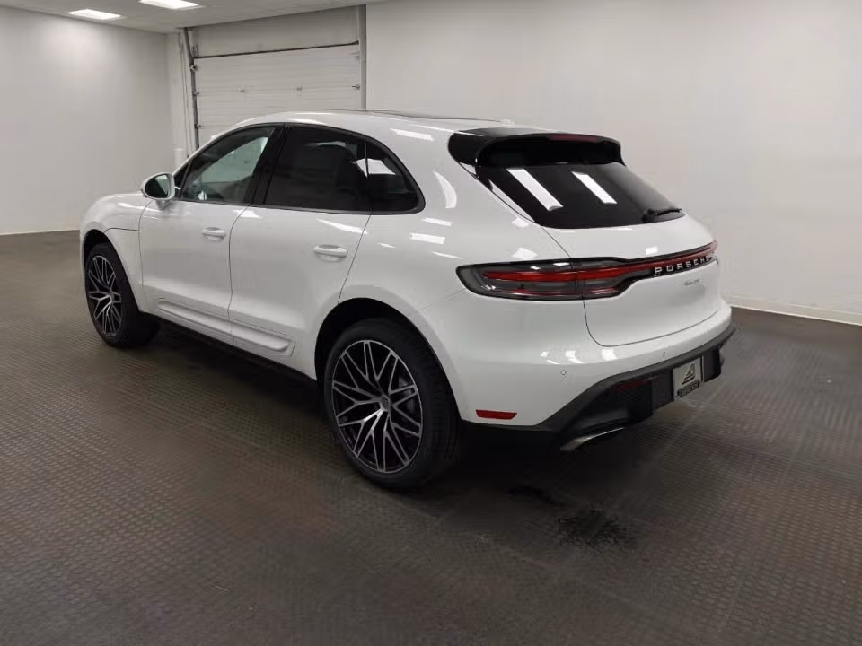 2026 Porsche Macan Base - Photo 19