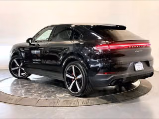 2025 Porsche Cayenne Coupe S E-Hybrid - Photo 17