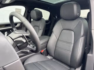 2026 Porsche Cayenne Coup E-Hybrid - Photo 33