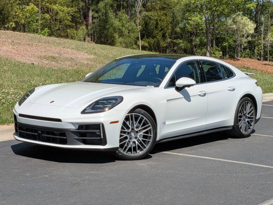 2024 Porsche Panamera Base