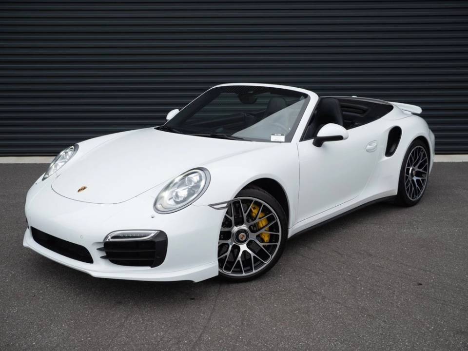 2015 Porsche 911 Turbo S