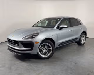 2025 Porsche Macan -'s photo