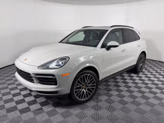2023 Porsche Cayenne Platinum Edition's photo