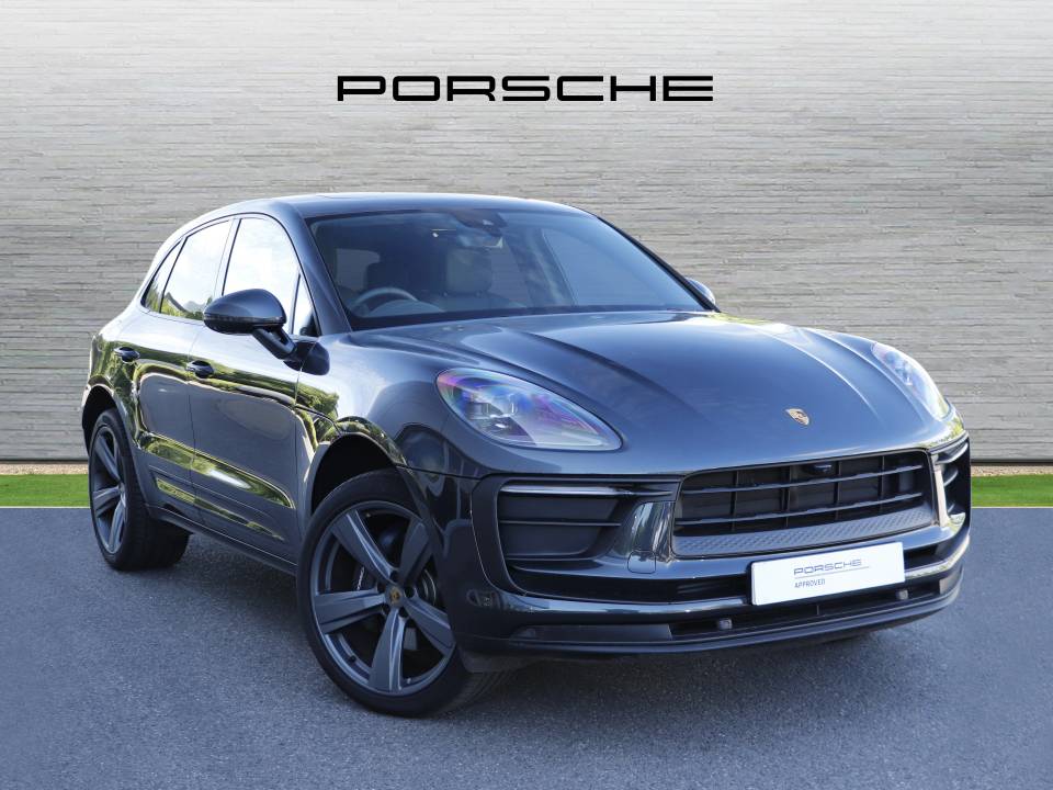 2025 Porsche Macan