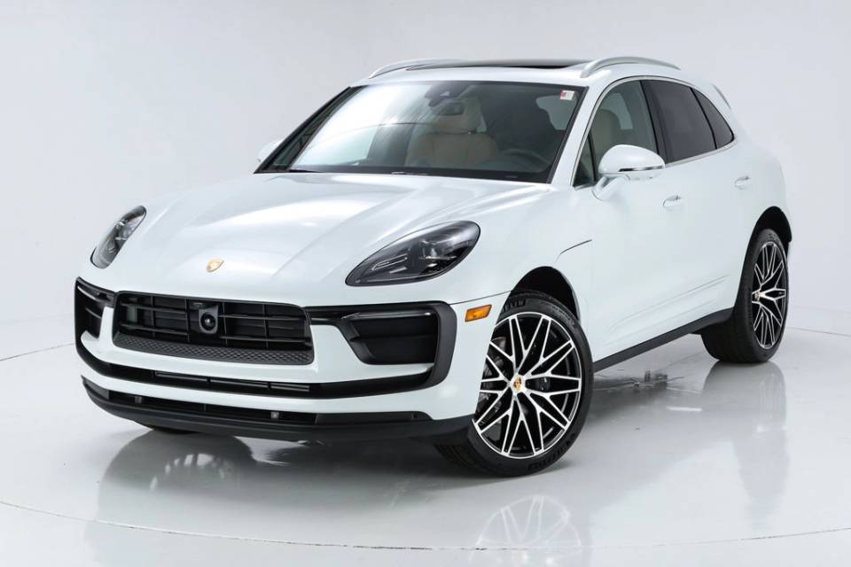 2026 Porsche Macan