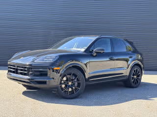 2026 Porsche Cayenne -'s photo