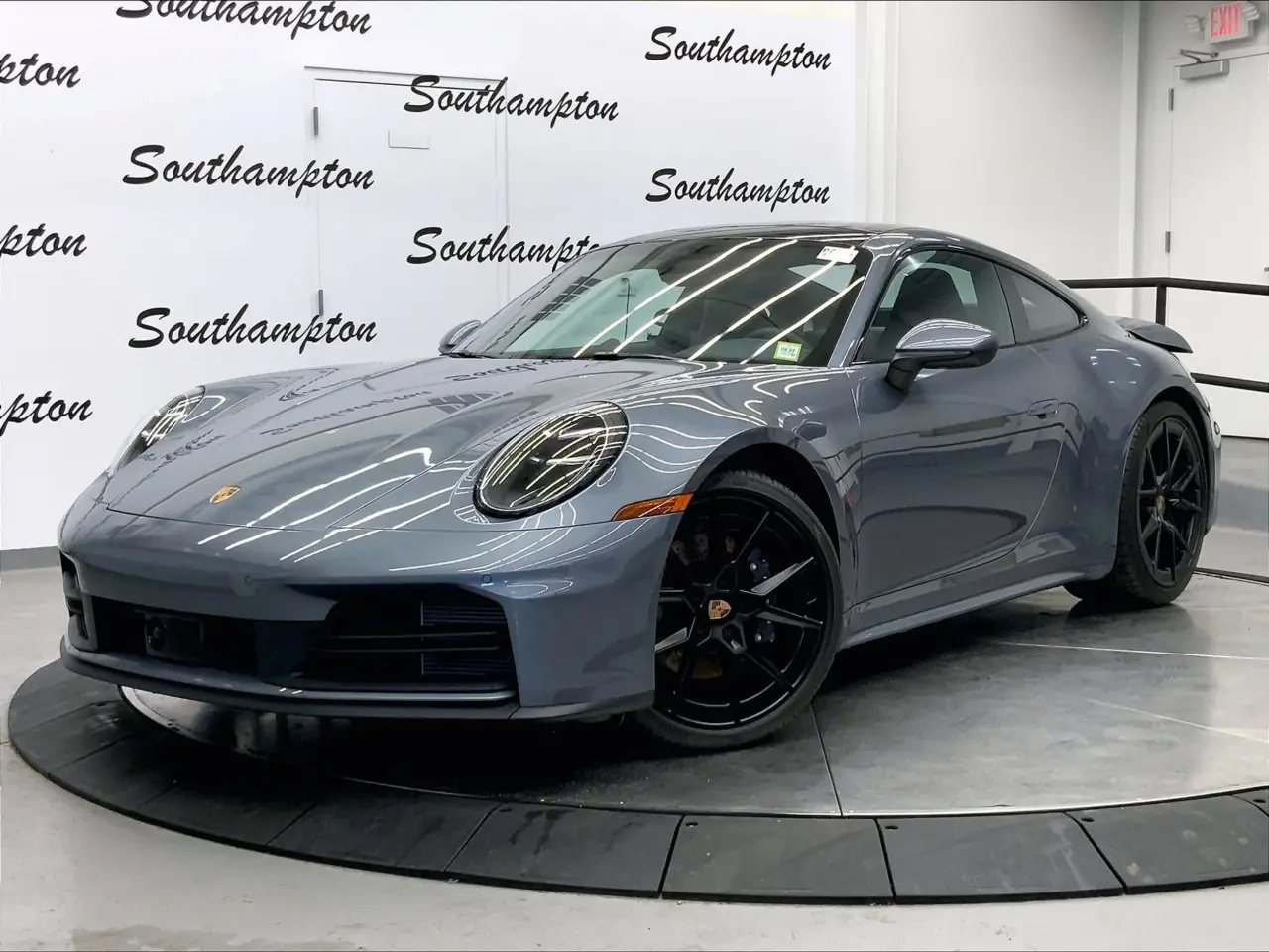 2026 Porsche 911 Carrera image 1