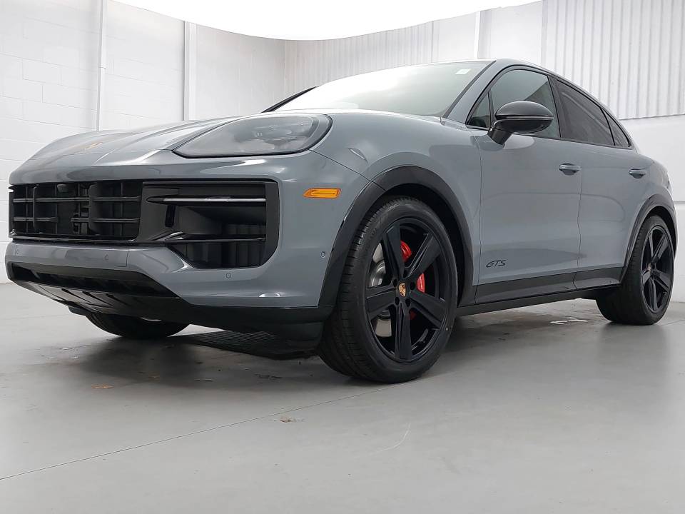 2026 Porsche Cayenne Coup