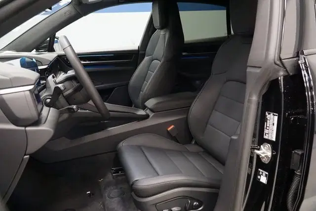 2026 Porsche Macan S - Photo 38