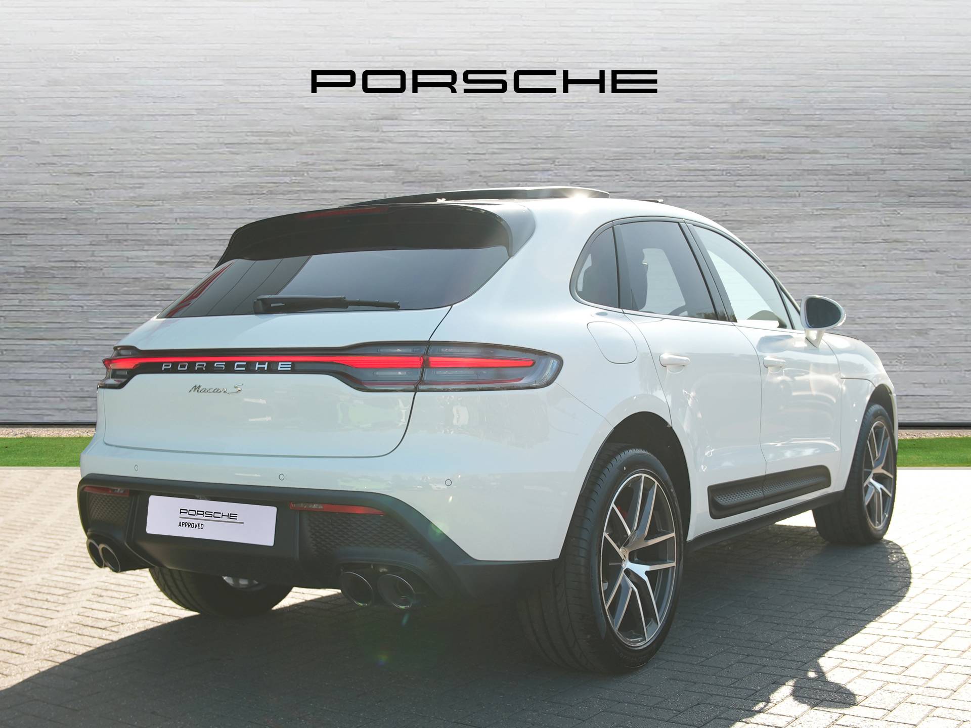 Macan S, photo 2 of 39