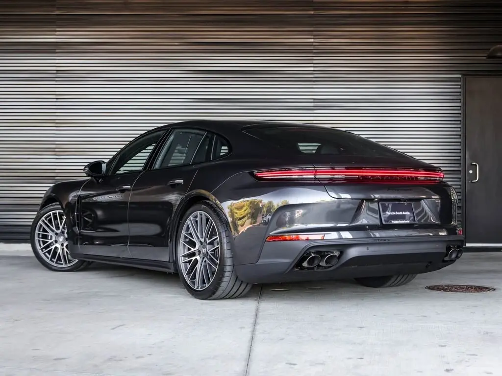 2026 Porsche Panamera Base - Photo 24