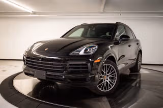2023 Porsche Cayenne Platinum Edition's photo