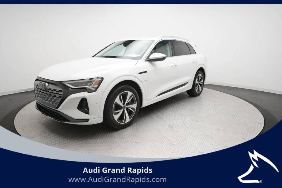 2024 Audi Q8 e-tron