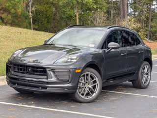 2026 Porsche Macan's photo