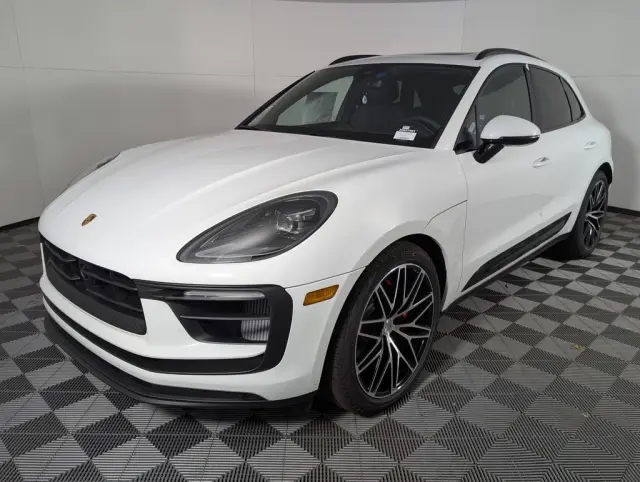 2026 Porsche Macan S - Photo 6