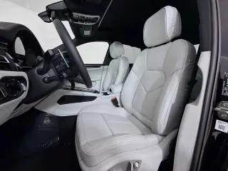 2026 Porsche Macan S - Photo 37