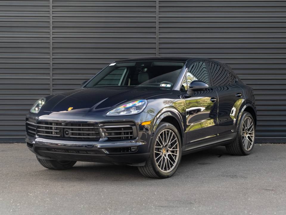 2023 Porsche Cayenne Coup Platinum Edition