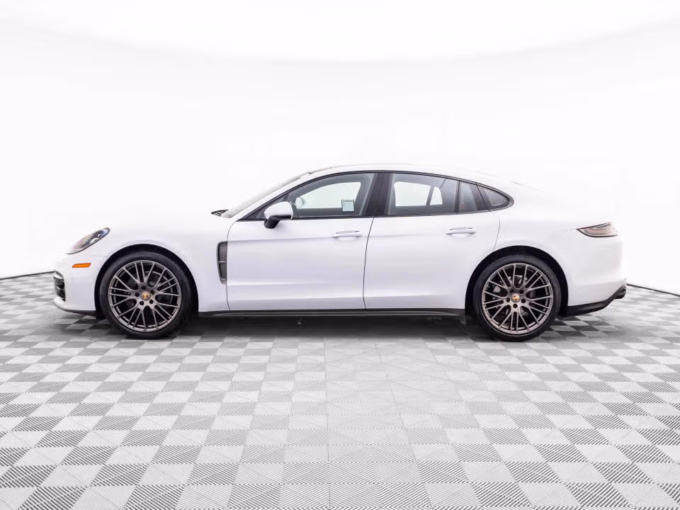 2023 Porsche Panamera Base - Photo 11