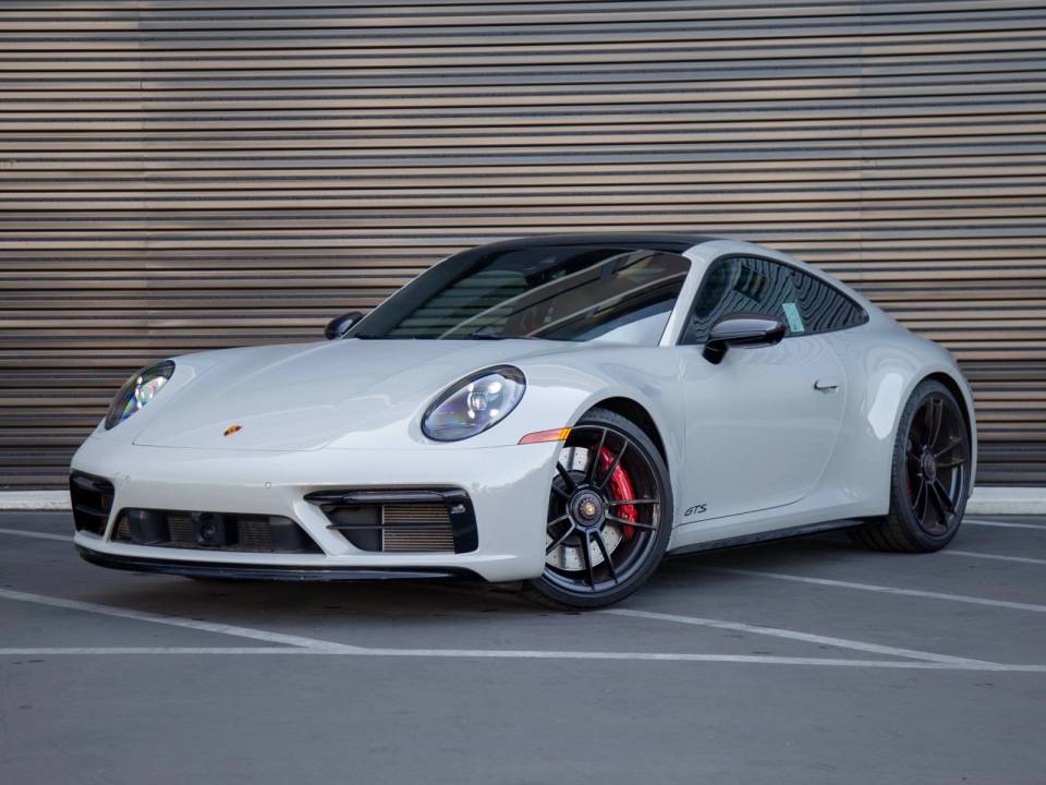 2022 Porsche 911 GTS