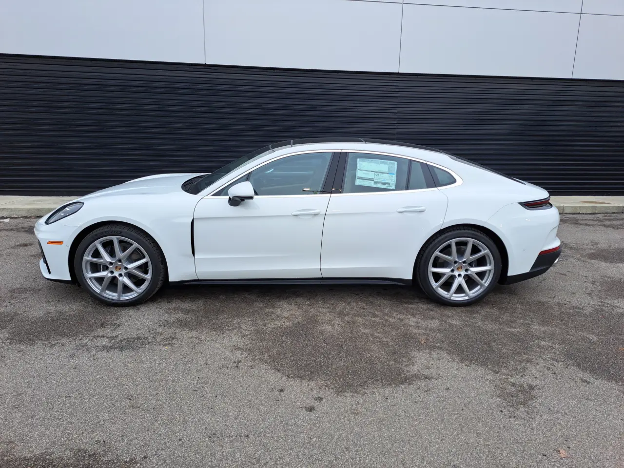 2026 Porsche Panamera Base - Photo 16