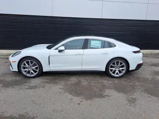 2026 Porsche Panamera Base - Photo 13