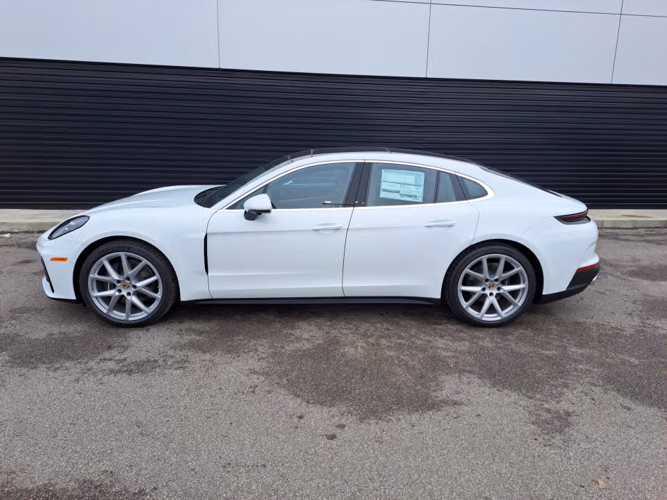 2026 Porsche Panamera Base - Photo 11