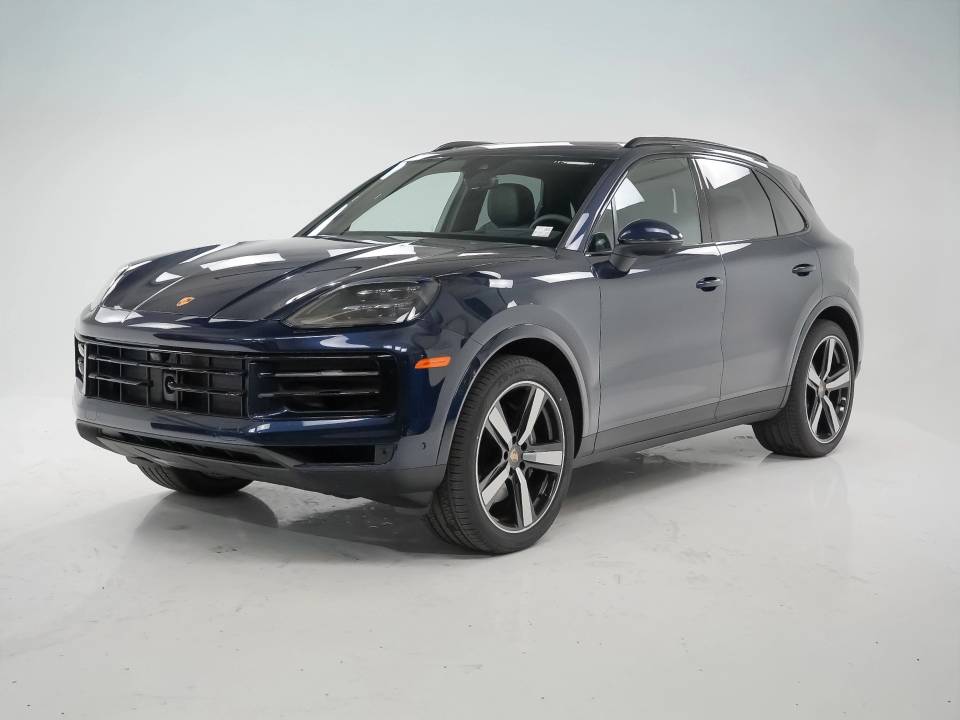 2025 Porsche Cayenne Base