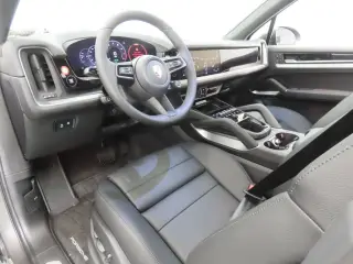 2026 Porsche Cayenne E-Hybrid - Photo 29