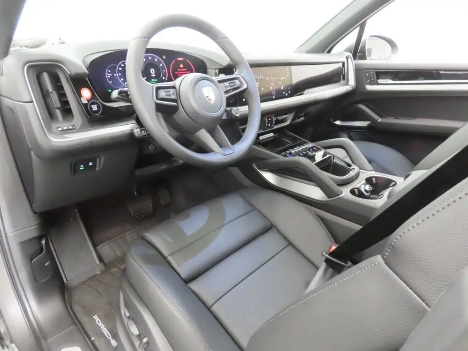 2026 Porsche Cayenne E-Hybrid - Photo 31