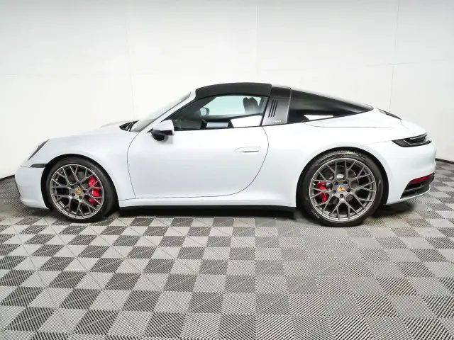 2024 Porsche 911 S - Photo 14