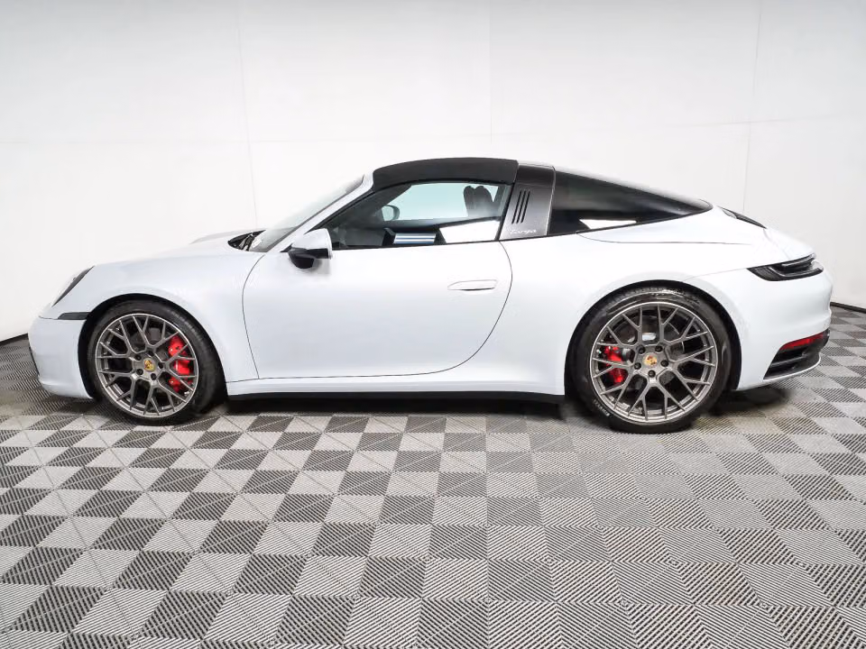 2024 Porsche 911 S - Photo 11