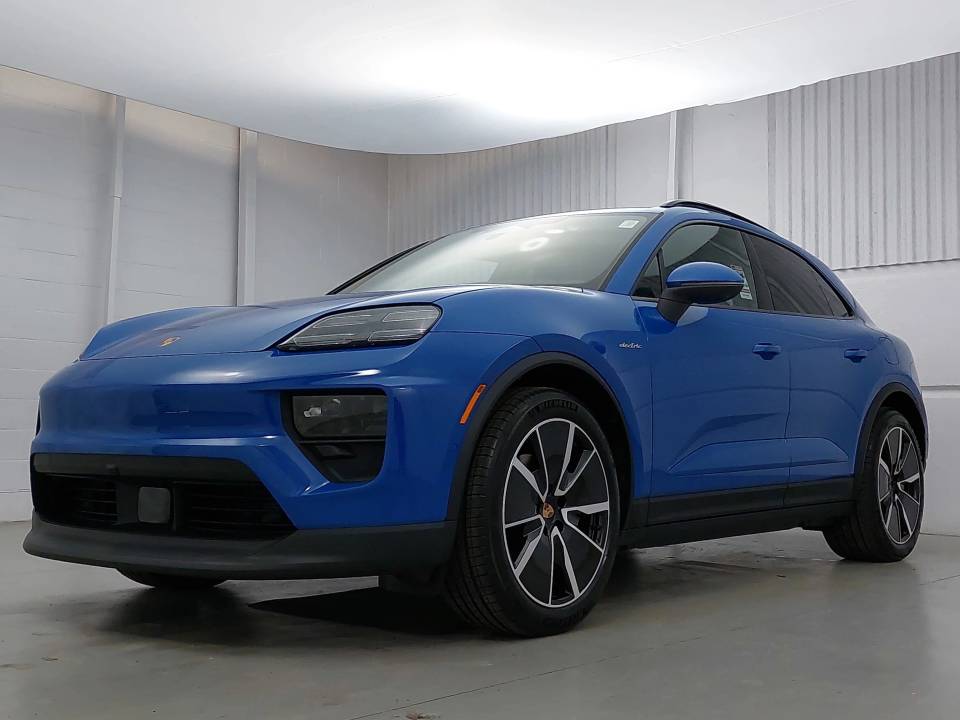 2026 Porsche Macan