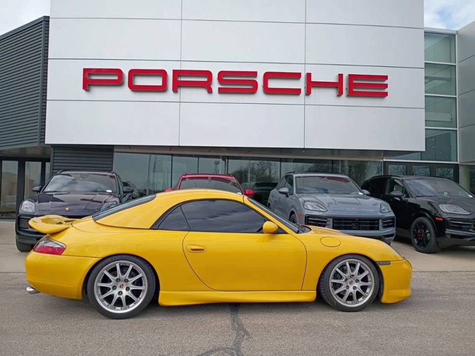 2000 Porsche 911 CARRERA