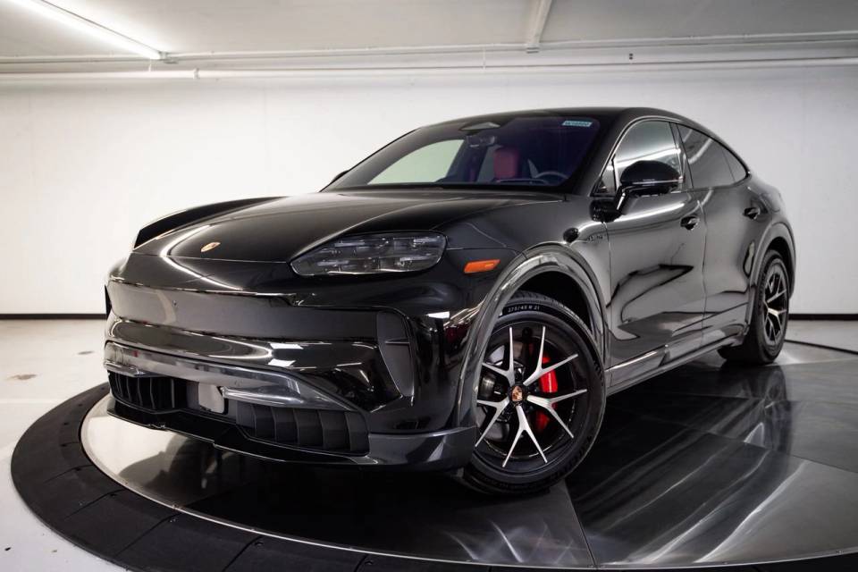 2026 Porsche Cayenne S Coupe Electric