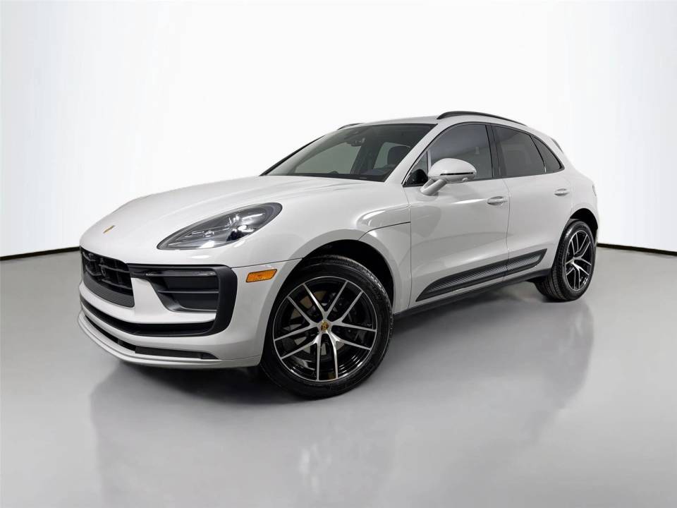 2026 Porsche Macan