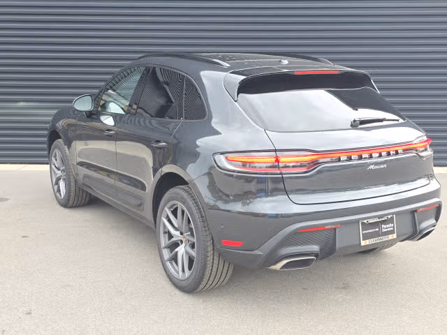 2026 Porsche Macan Base - Photo 18