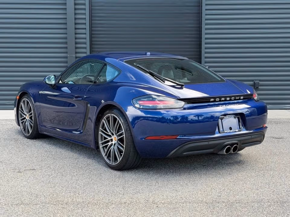2024 Porsche 718 19
