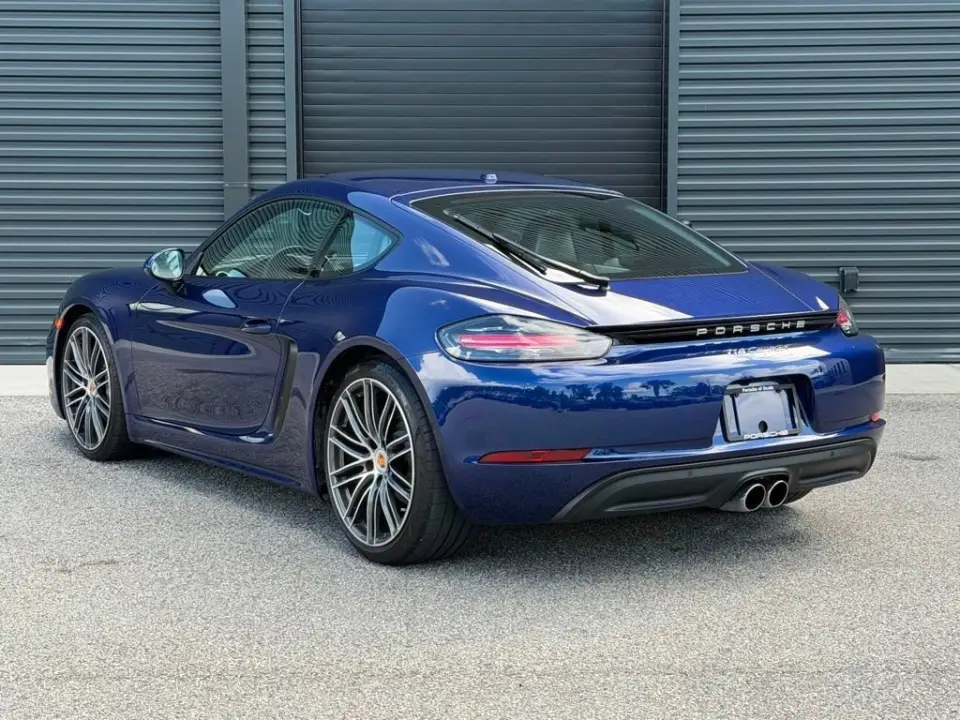 2024 Porsche 718 23