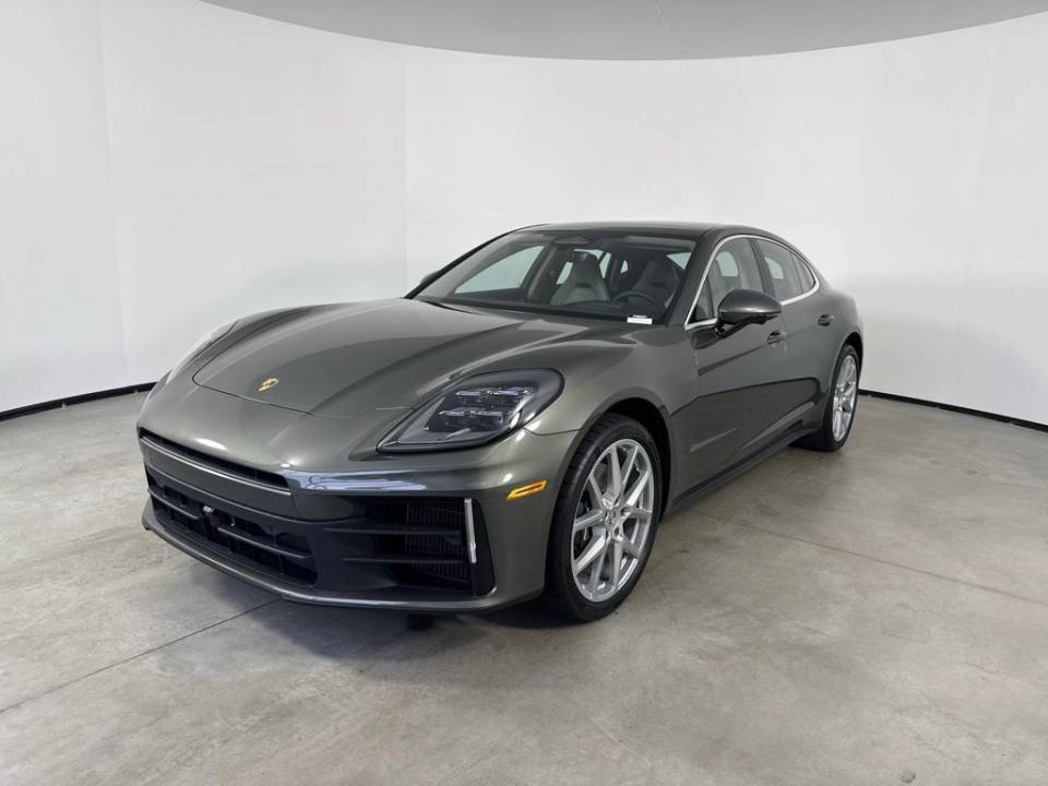 2026 Porsche Panamera