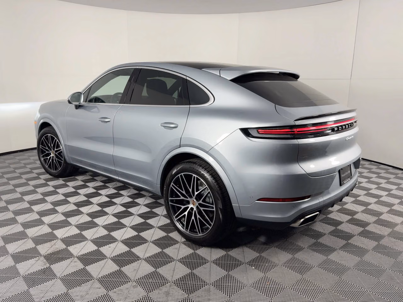 2026 Porsche Cayenne Coupe Base - Photo 20