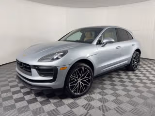2026 Porsche Macan's photo