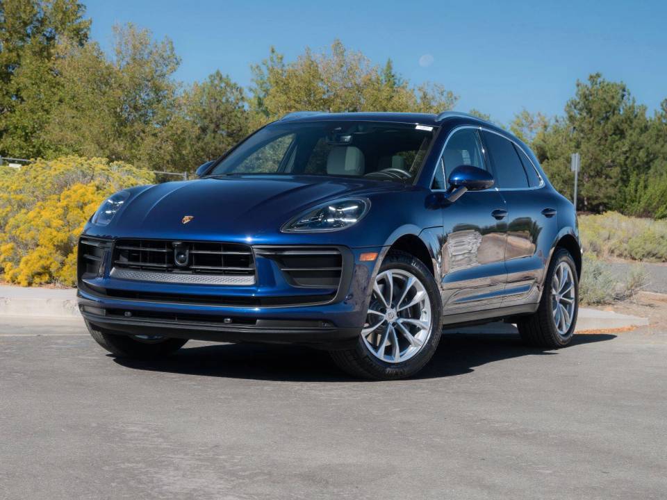 2026 Porsche Macan